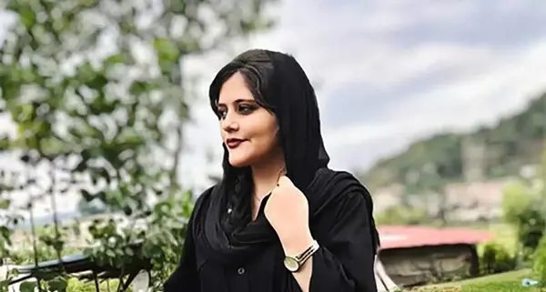 عکس مهسا امینی نی نی