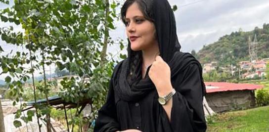 عکس مهسا امینی نی نی