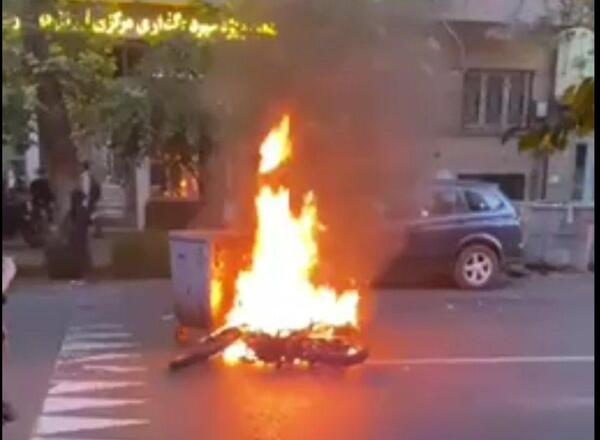 عکس مهسا امینی در گروهک کومله