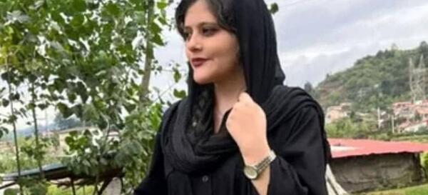 عکس مهسا امینی تخت بیمارستان