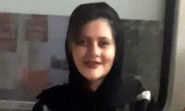 عکس مهسا امینی قبل از دستگیری