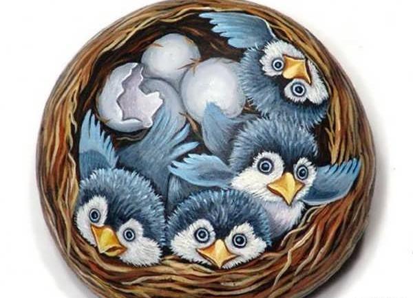 عکس نقاشی زیبا روی سنگ