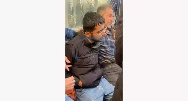 عکس پدر و مادر مهسا امینی