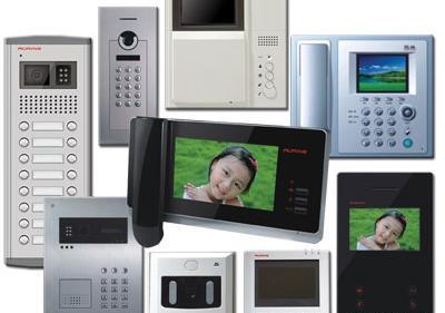 عکس گوشی آیفون تصویری کوماکس