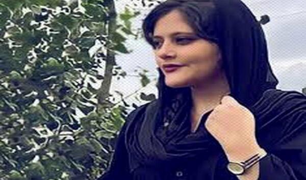 یک عکس از مهسا امینی