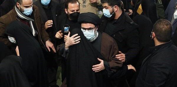 عکس گوشی آیفون ۱۳ زینب سلیمانی