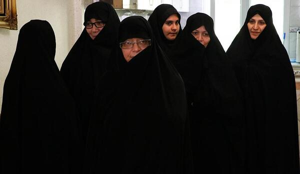 عکس خانوادگی شهید ابراهیم هادی