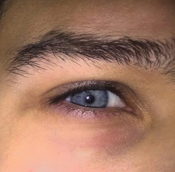 عکس فیک چشم پسر