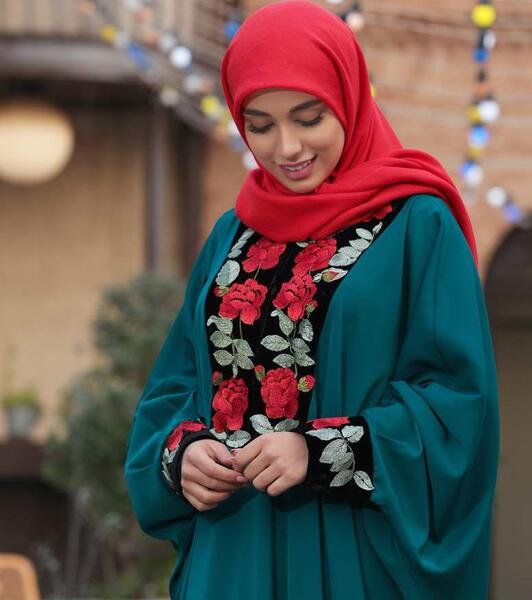 عکس ژست عکاسی تولد دختر با حجاب