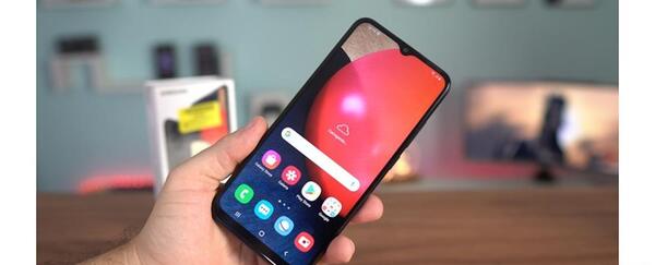 عکس گوشی a12 قرمز