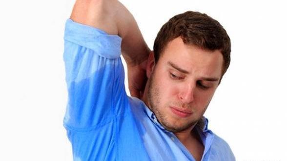 عکس زیر بغل عرق کرده