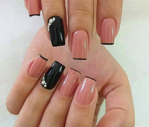 عکس مدل کاشت ناخن کوتاه رنگ کالباسی