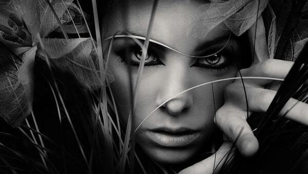 عکس نقاشی زیبا سیاه و سفید