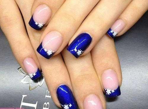 عکس مدل ناخن فرنچ آبی