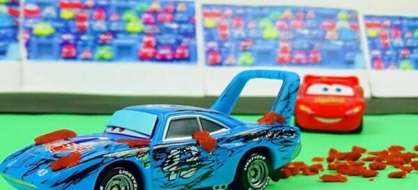 عکس های مک کویین در کارتون ماشین ها