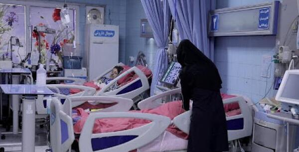 عکس فیک دختر رو تخت بیمارستان