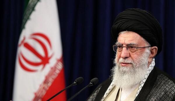 عکس رهبر فضای مجازی