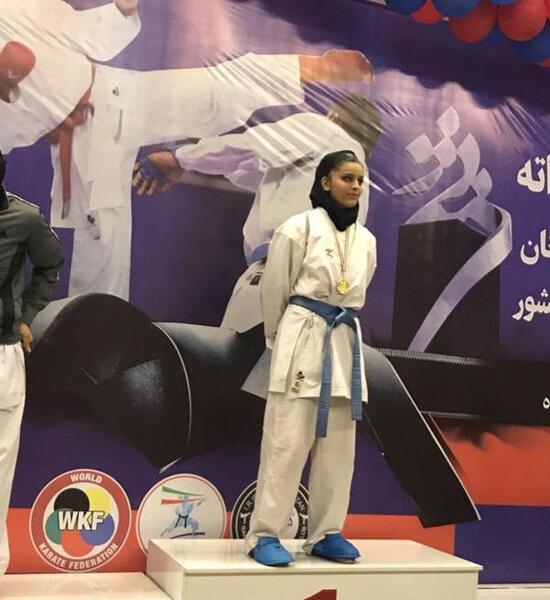عکس فیک دختر کاراته کار