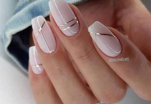 عکس مدل ناخن مربعی سفید