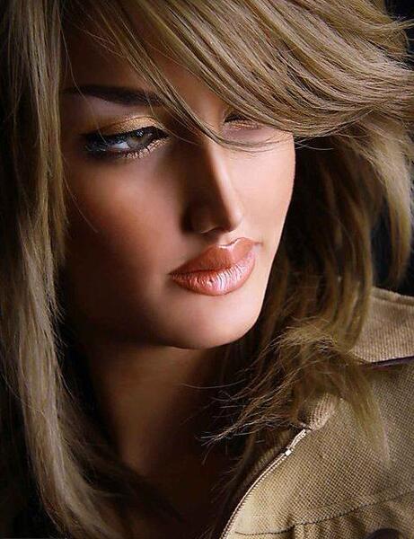 عکس شینیون مو زیتونی