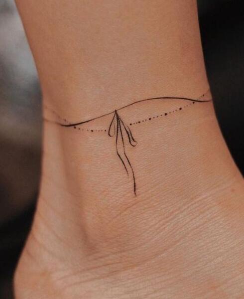 عکس طرح تاتو مچ دست زنانه