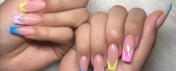 عکس مدل ناخن فرنچ پاستیلی