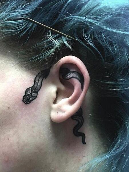 عکس طرح تاتو پشت گردن