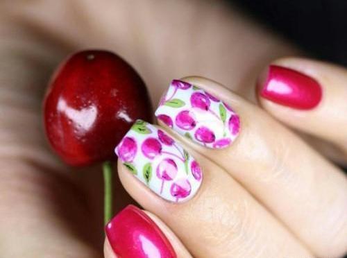 عکس مدل ژلیش ناخن ساده و شیک