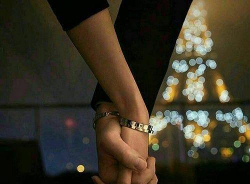 مدل عکس دست دونفره با حلقه