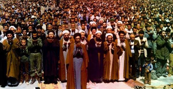 عکس رهبر نماز جمعه