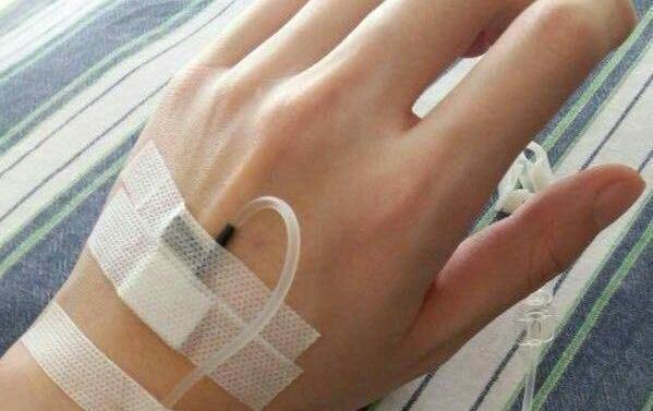عکس های دست سرم زده دختر