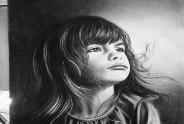عکس نقاشی سیاه قلم تو دایره