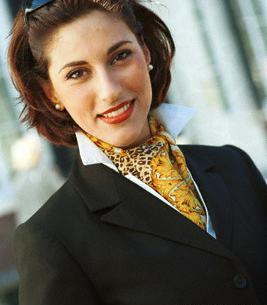 عکس شینیون مو روی کت و شلوار