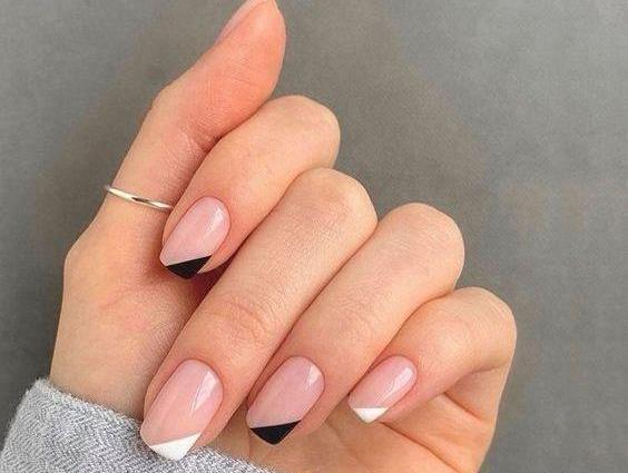 عکس مدل ناخن فرنچ گرد