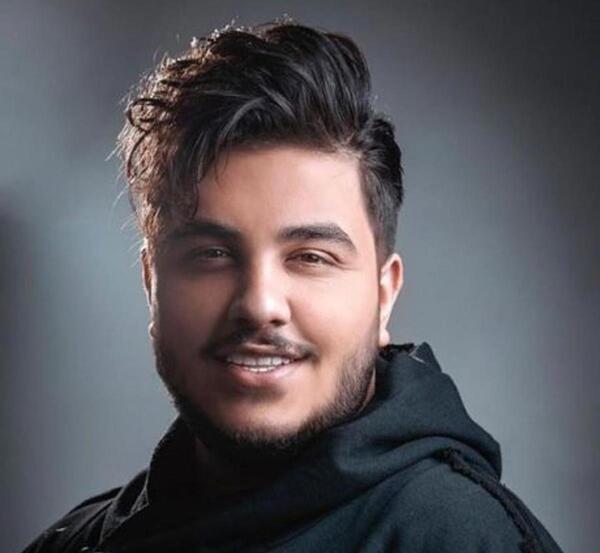 عکس آرون افشار در عصر جدید