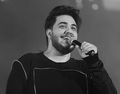 عکس آرون افشار در عصر جدید