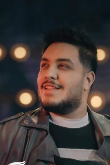 عکس آرون افشار در عصر جدید