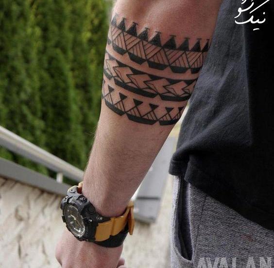 عکس خالکوبی روی دست لاتی