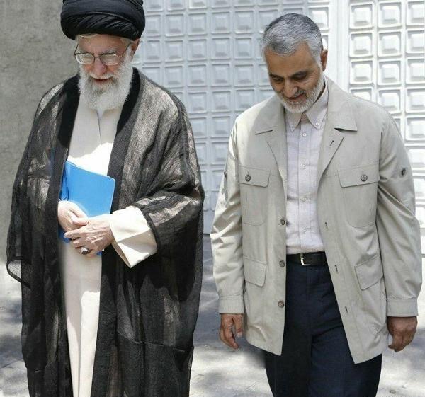 عکس حاج قاسم سلیمانی با رهبر انقلاب