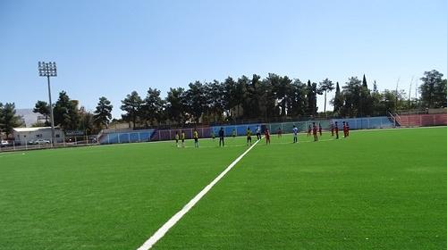 عکس ورزشگاه چمن مصنوعی