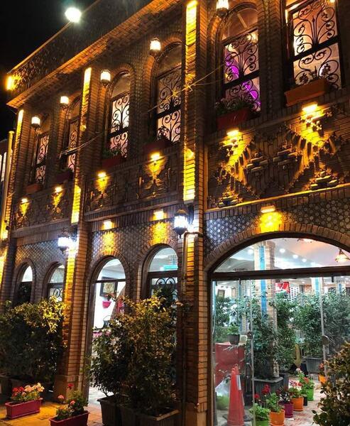 عکس شب فرحزاد