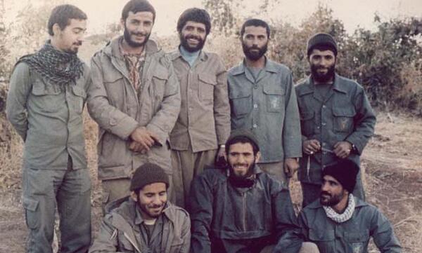 عکس دسته جمعی شهید ابراهیم هادی