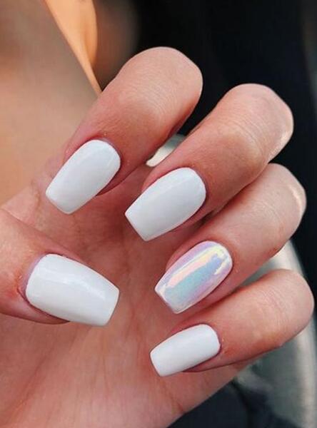 عکس مدل ناخن ژلیش سفید