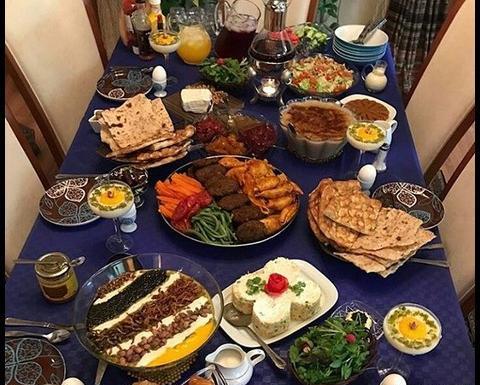 عکس سفره افطاری مجلسی