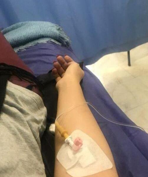 عکس سرم تو دست دختر فیک