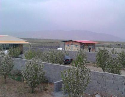 عکس ویلا باغ کوچک