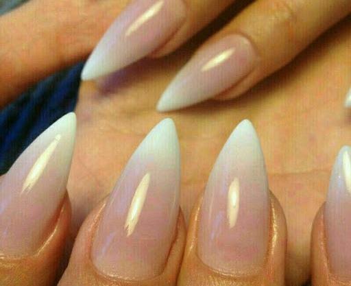 عکس مدل ناخن هلویی ساده