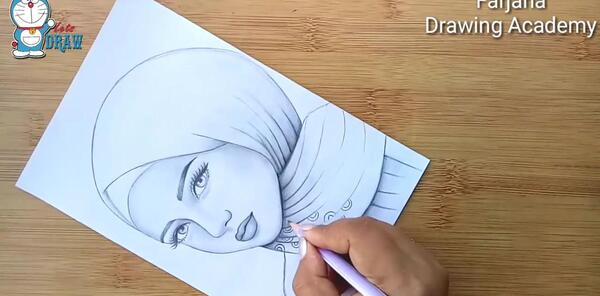 عکس نقاشی دختر غمگین با مداد