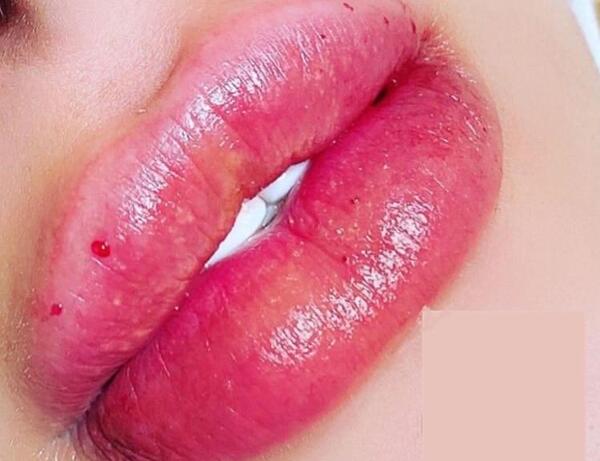 عکس فیلم خنده دار ژل میزنی موهام فره