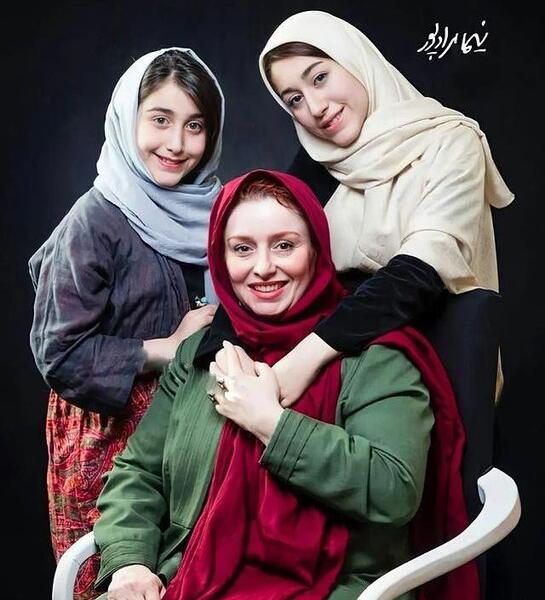 عکس فیلم خنده دار ژاله